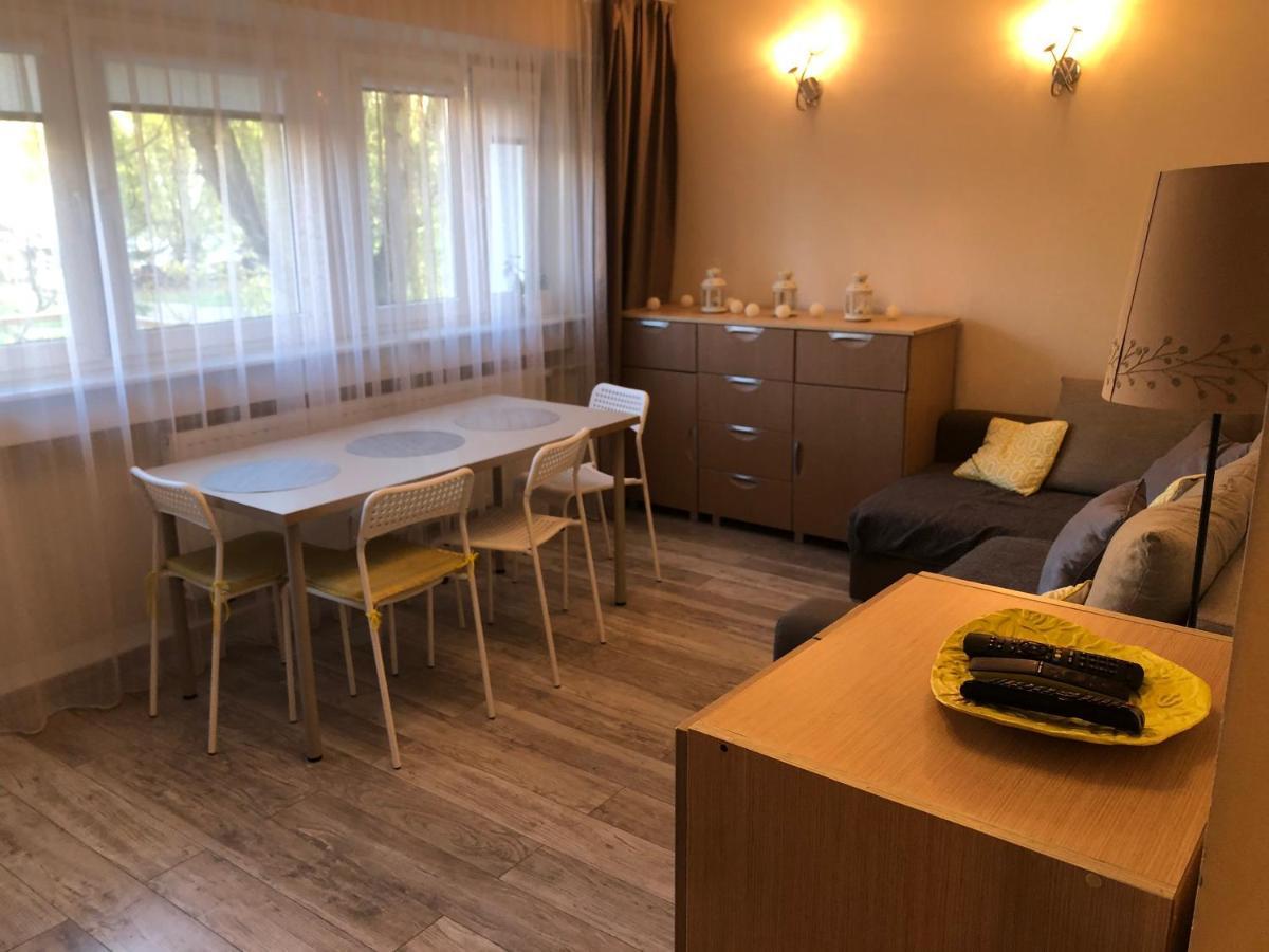 Apartament Zielone Bielany Варшава Екстер'єр фото
